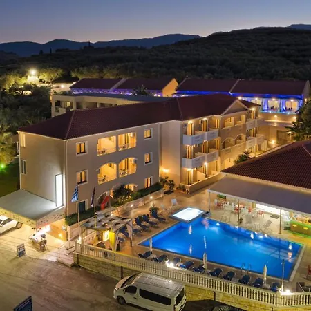 Kozanos With Private Pool Appartement *