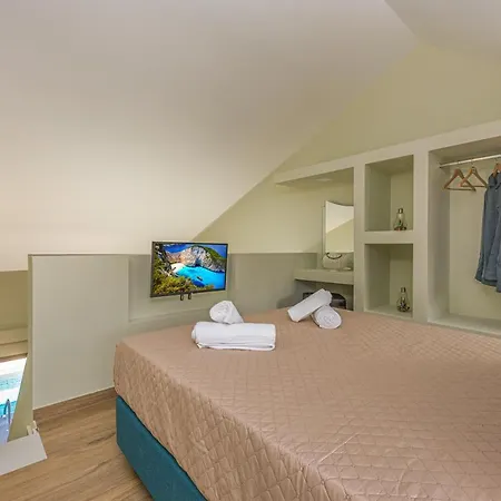 Kozanos With Private Pool