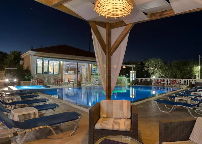 Kozanos With Private Pool Apartament *