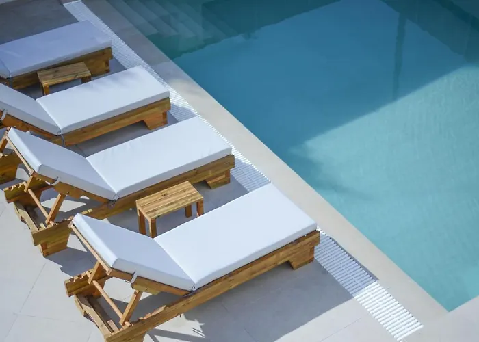 Kozanos With Private Pool Apartament *