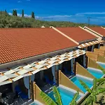 아파트 Kozanos With Private Pool