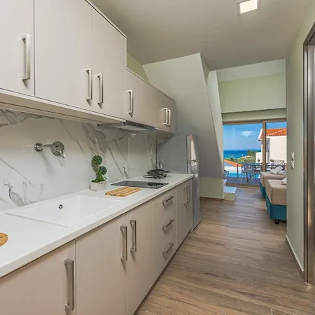 Appartement Kozanos With Private Pool *