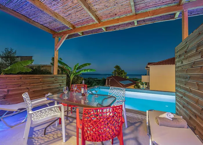 Appartamento Kozanos With Private Pool